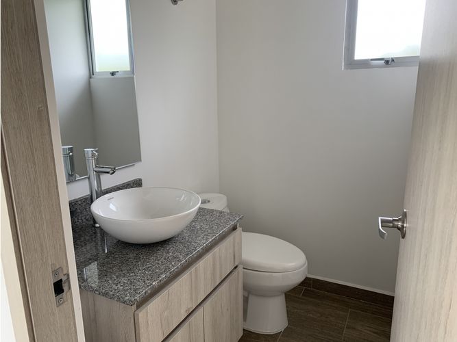 Casa de 3 alcobas en venta en Vía El Caimo, Armenia, 140 m² · foto 18 de 24