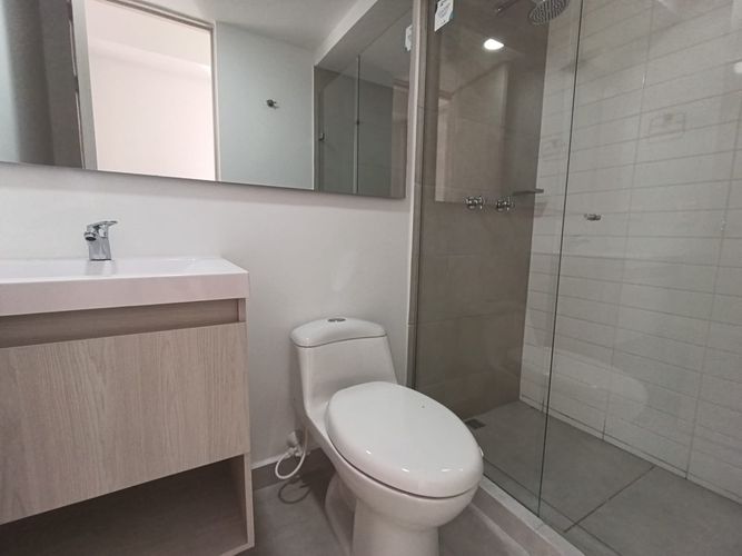 Apartamento de 2 alcobas en arriendo en Las Lomitas, Sabaneta, 76 m² · foto 13 de 17