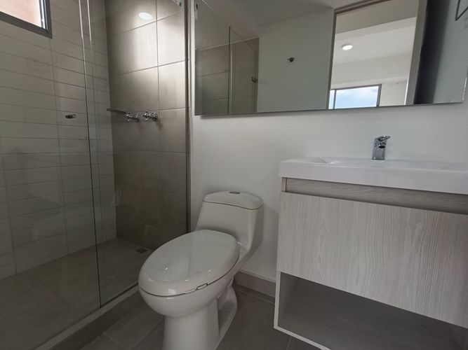 Apartamento de 2 alcobas en arriendo en Las Lomitas, Sabaneta, 76 m² · foto 15 de 17
