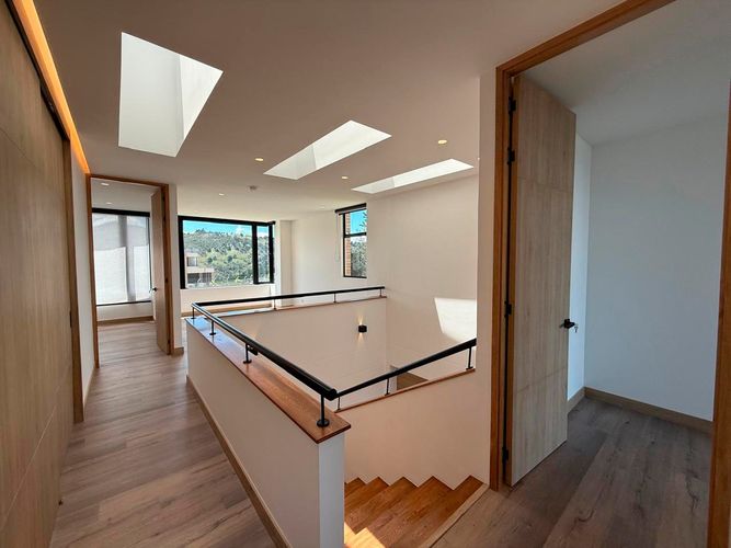 Casa de 3 alcobas en venta en El Porvenir, Rionegro, 328 m² · foto 6 de 17