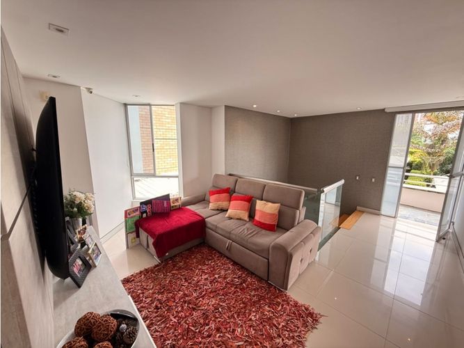 Casa de 3 alcobas en venta en La Hacienda, Cali, 280 m² · foto 21 de 24