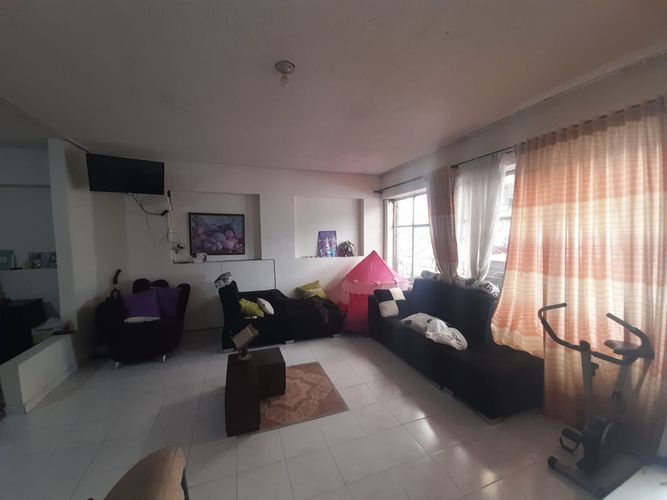 Casa en venta en Country Sur, Bogotá · foto 4 de 24
