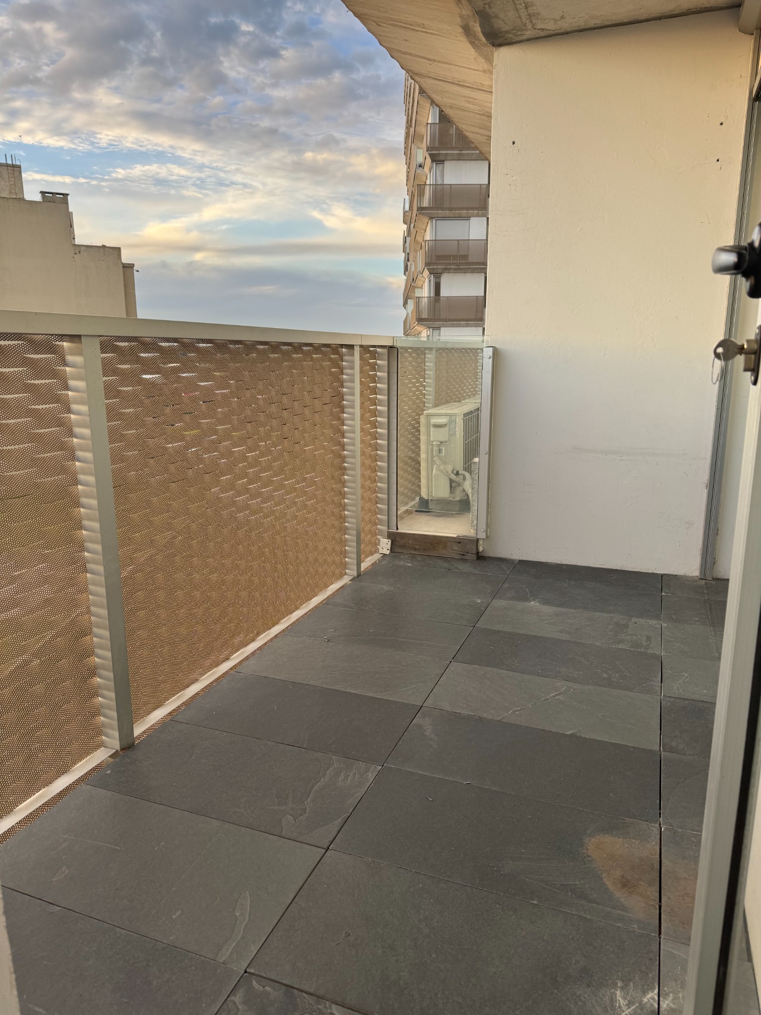 alquiler apartamento de dos dormitorios en malvin distrito M · Foto 11