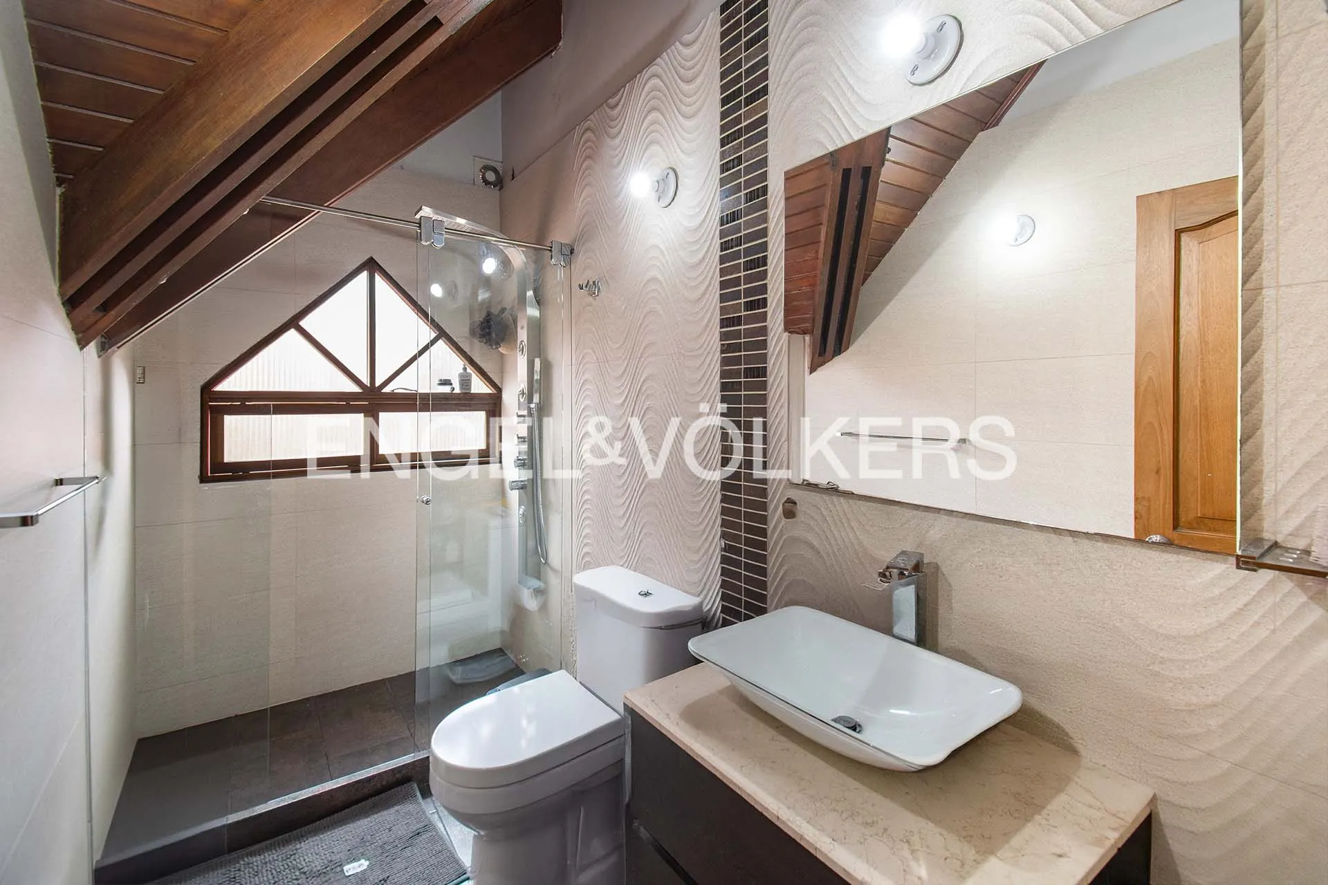 Casa en venta en Cerros De Suba, Bogotá · foto 16 de 21