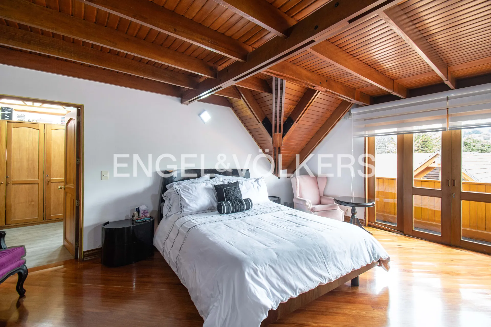 Casa en venta en Cerros De Suba, Bogotá · foto 8 de 21
