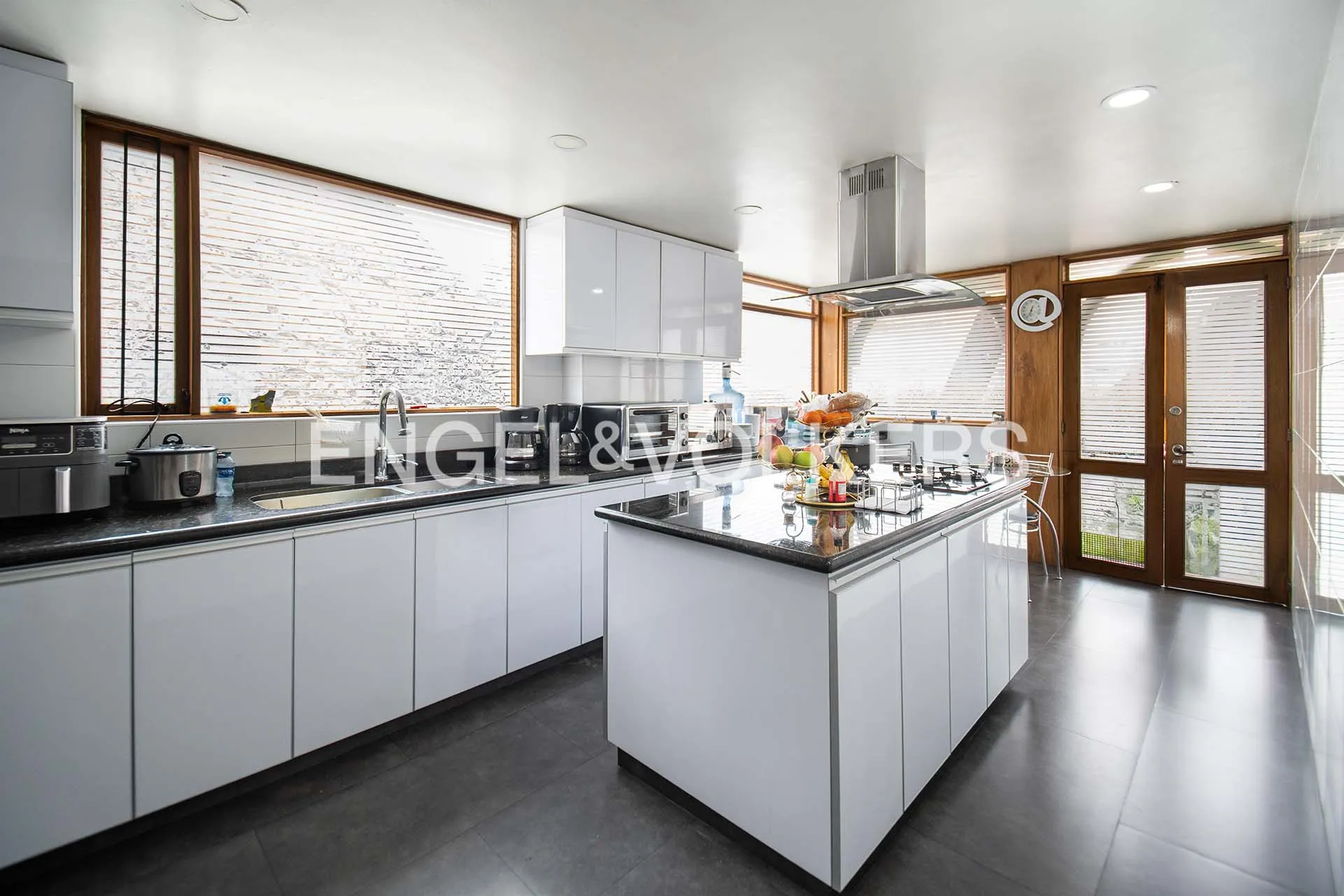 Casa en venta en Cerros De Suba, Bogotá · foto 5 de 21