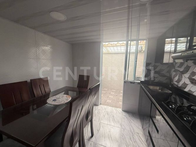 Casa en venta en Canaveralejo, Bogotá · foto 7 de 20