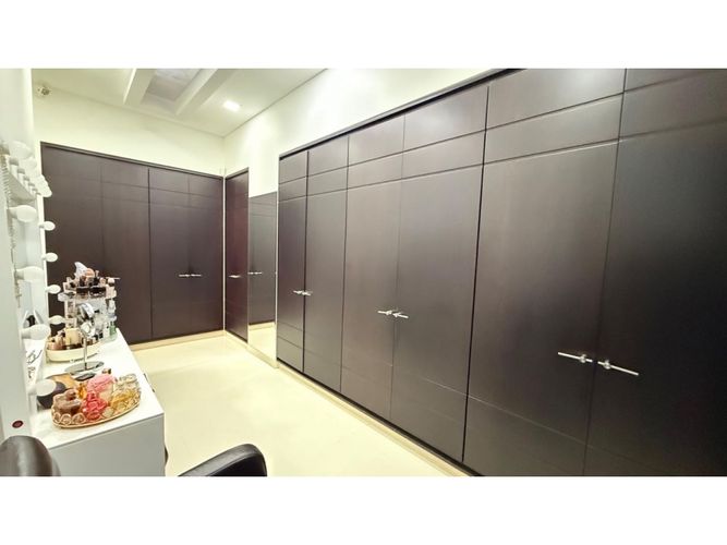 Casa de 4 alcobas en venta en Ciudad Jardin, Cali, 420 m² · foto 13 de 22