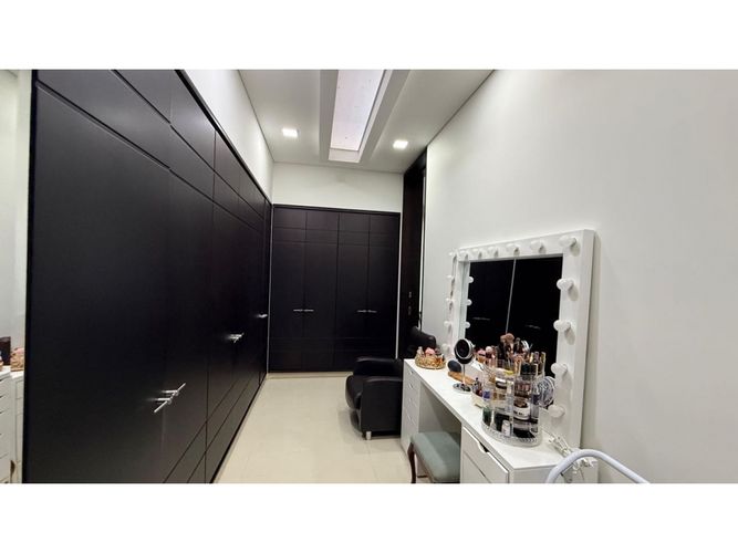 Casa de 4 alcobas en venta en Ciudad Jardin, Cali, 420 m² · foto 14 de 22