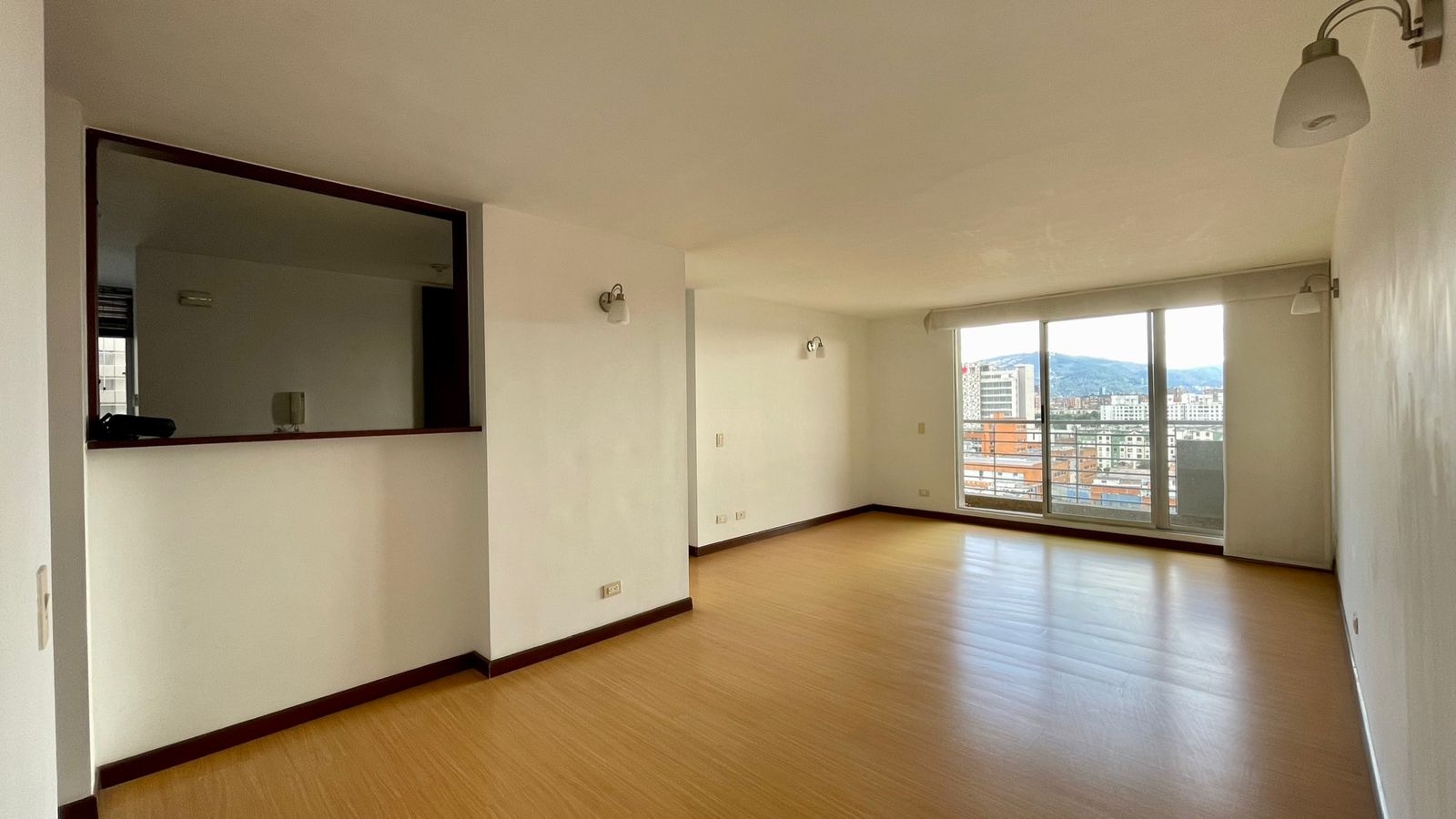 Apartamento en venta en Pradera Norte, Bogotá · foto 2 de 20