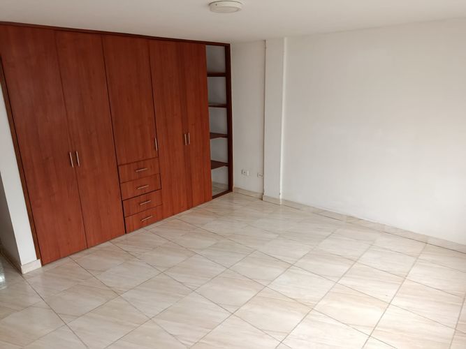 Casa de 4 alcobas en arriendo en Cota, 196 m² · foto 12 de 24