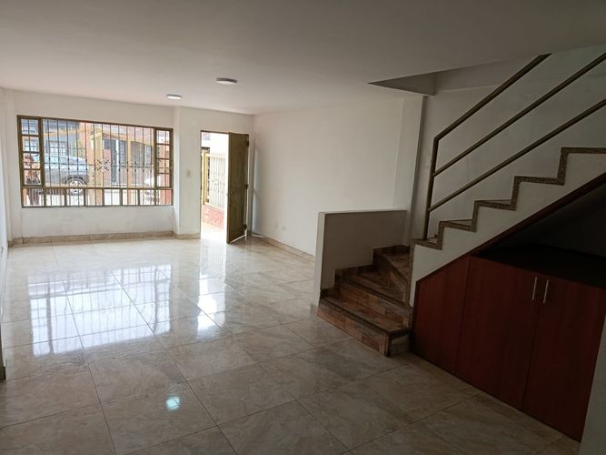 Casa de 4 alcobas en arriendo en Cota, 196 m² · foto 5 de 24
