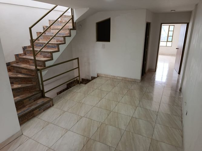 Casa de 4 alcobas en arriendo en Cota, 196 m² · foto 16 de 24