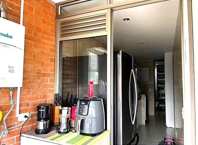 Apartamento en venta en Menga, Cali · foto 5 de 14