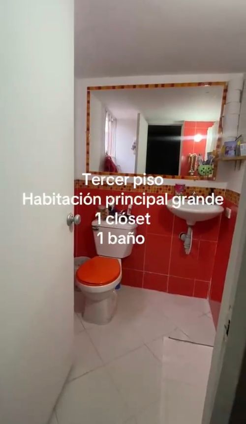 Casa de 3 alcobas en venta en Osorio Xi, Bogotá, 67 m² · foto 9 de 11