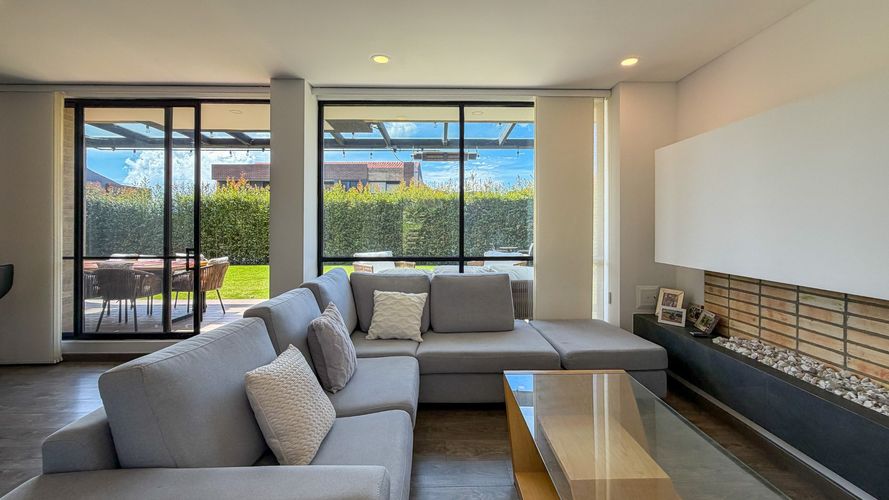 Casa de 3 alcobas en arriendo en Entrelomas Bosque Residencial, Zipaquirá, 243 m² · foto 6 de 24