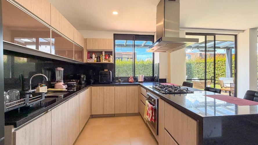 Casa de 3 alcobas en arriendo en Entrelomas Bosque Residencial, Zipaquirá, 243 m² · foto 8 de 24