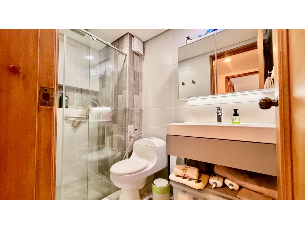 Apartamento en venta en El Tesoro, Medellín · foto 17 de 24