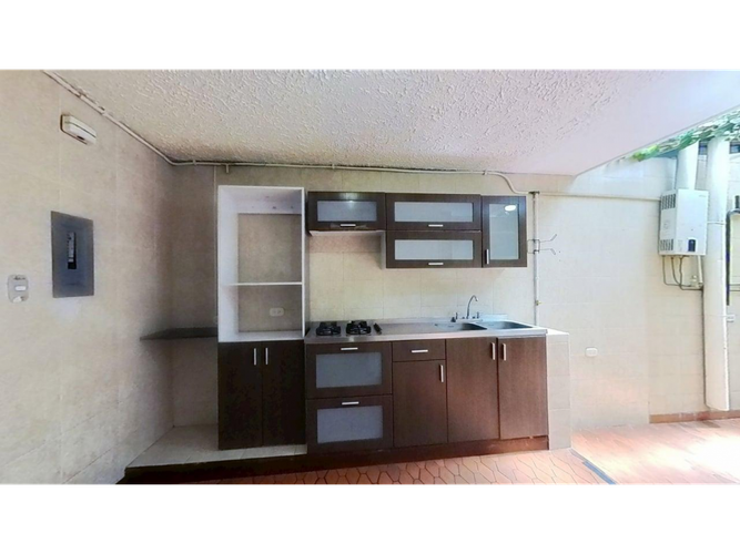 Casa de 4 alcobas en venta en Niza, Bogotá, 225 m² · foto 11 de 14