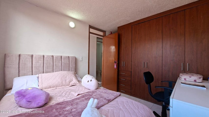 Apartamento en venta en Santa Teresa, Bogotá · foto 11 de 24