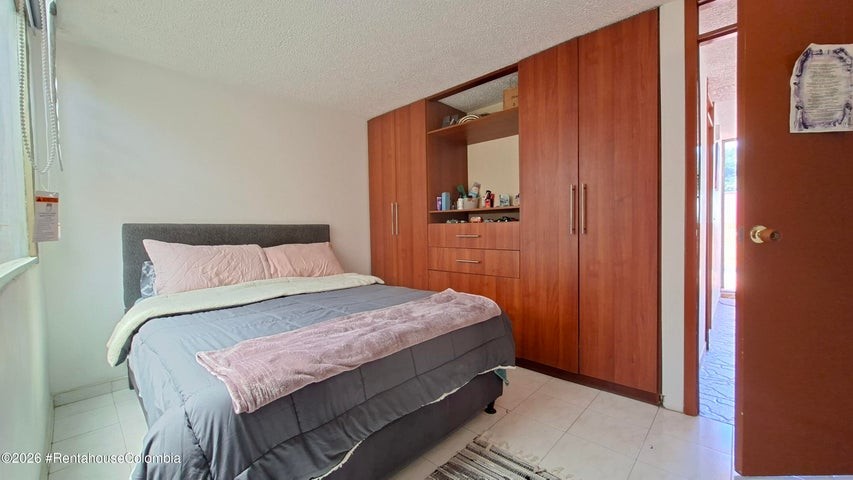 Apartamento en venta en Santa Teresa, Bogotá · foto 16 de 24