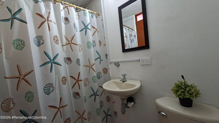Apartamento en venta en Santa Teresa, Bogotá · foto 14 de 24