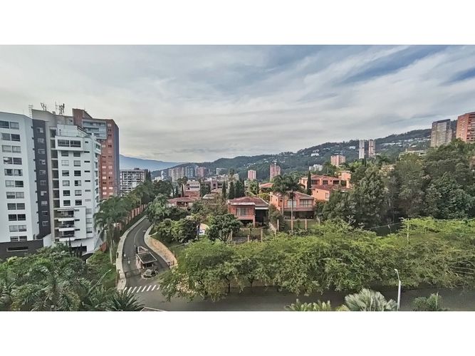 Apartamento de 4 alcobas en venta en La Calera, Medellín, 244 m² · foto 8 de 23