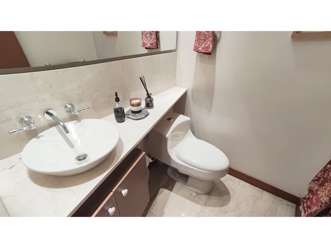 Apartamento de 4 alcobas en venta en La Calera, Medellín, 244 m² · foto 9 de 23