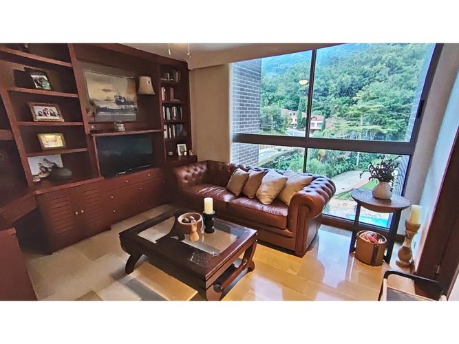 Apartamento de 4 alcobas en venta en La Calera, Medellín, 244 m² · foto 20 de 23