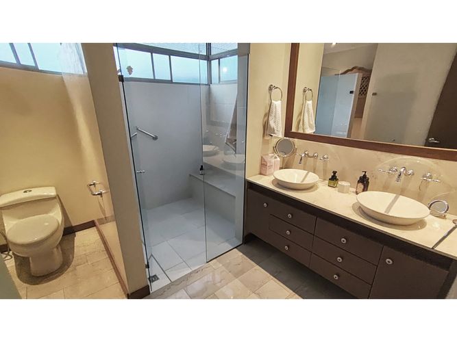 Apartamento de 4 alcobas en venta en La Calera, Medellín, 244 m² · foto 23 de 23