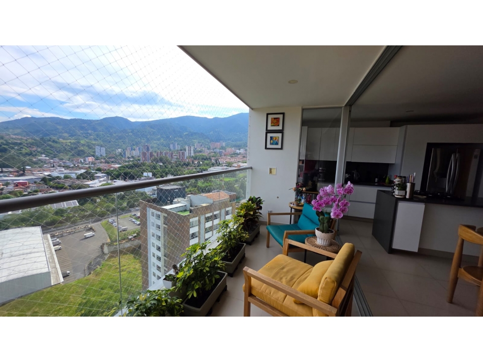 Apartamento en venta en Suramérica, Itagüí · foto 4 de 24