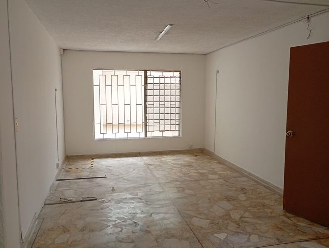 Oficina en arriendo en Laureles, Medellín, 580 m² · foto 10 de 14