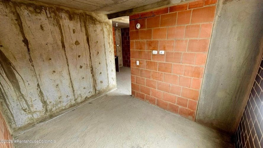 Apartamento de 1 alcoba en venta en La Candelaria, Bogotá, 31 m² · foto 6 de 8