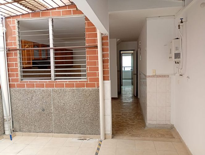Oficina en arriendo en Laureles, Medellín, 460 m² · foto 7 de 10