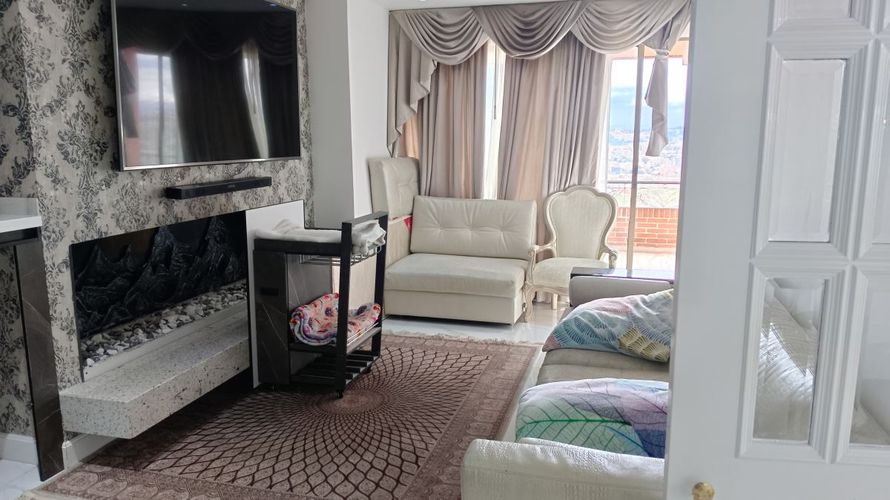 Apartamento de 3 alcobas en arriendo en Bosques Del Marques, Bogotá, 265 m² · foto 7 de 24