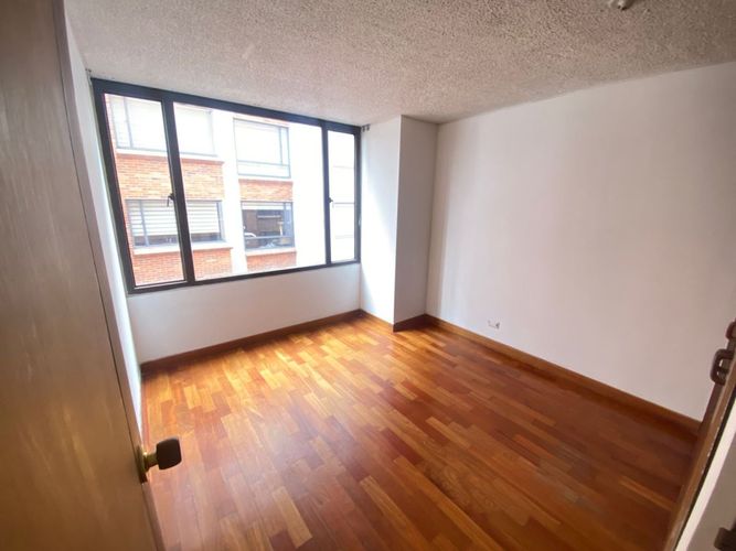Apartamento de 3 alcobas en arriendo en La Calleja, Bogotá, 86 m² · foto 7 de 19