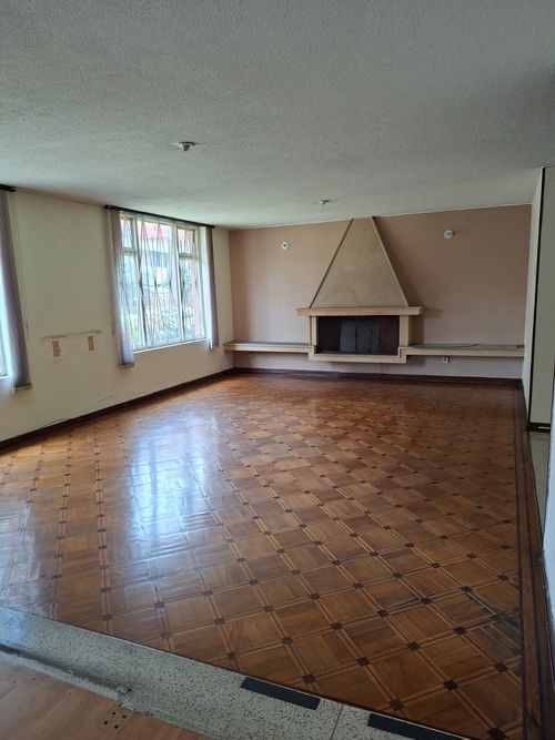 Casa de 8 alcobas en venta en Nicolas De Federman, Bogotá, 429 m² · foto 5 de 20