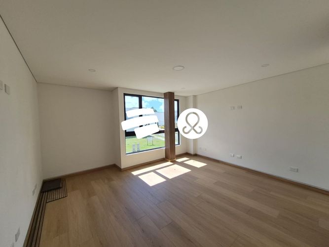 Casa de 4 alcobas en venta en El Porvenir, Rionegro, 142 m² · foto 15 de 24