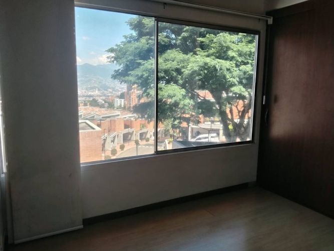 Casa de 3 alcobas en venta en Altos Del Poblado, Medellín, 183 m² · foto 11 de 21