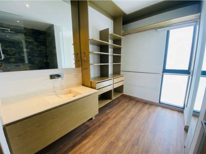 Apartaestudio en venta en San Lucas, Medellín, 83 m² · foto 8 de 17