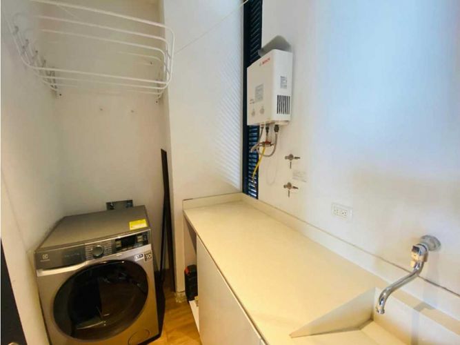 Apartaestudio en venta en San Lucas, Medellín, 83 m² · foto 10 de 17