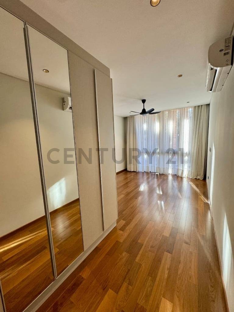 Alquiler de Casa Dúplex en Sta. Ana, Asunción — foto 3