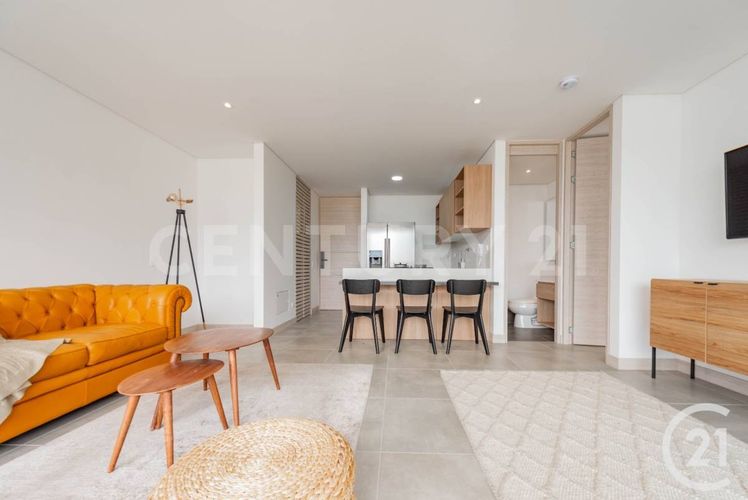 Apartamento de 1 alcoba en arriendo en El Castillo, Medellín, 72 m² · foto 5 de 19
