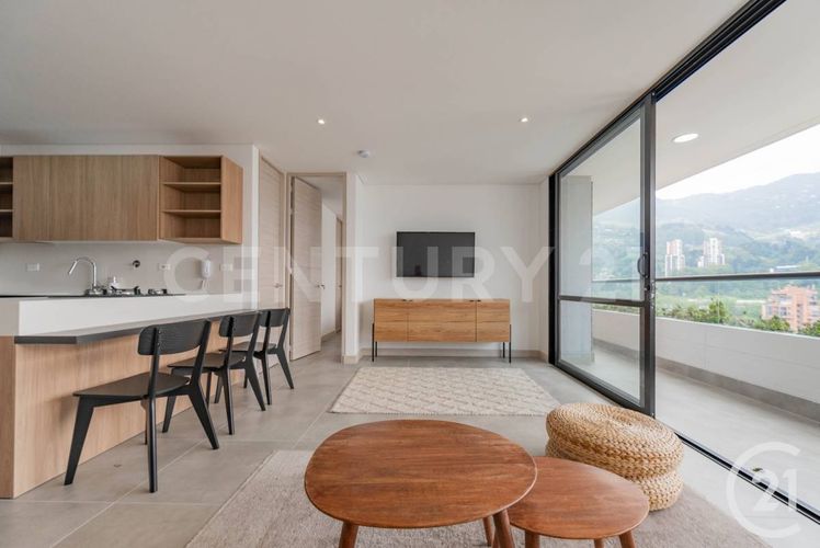 Apartamento de 1 alcoba en arriendo en El Castillo, Medellín, 72 m² · foto 6 de 19
