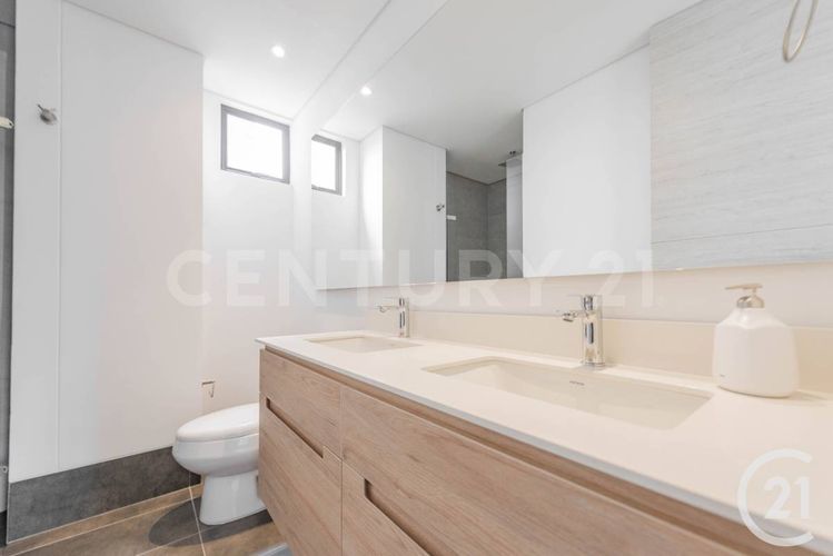 Apartamento de 1 alcoba en arriendo en El Castillo, Medellín, 72 m² · foto 10 de 19