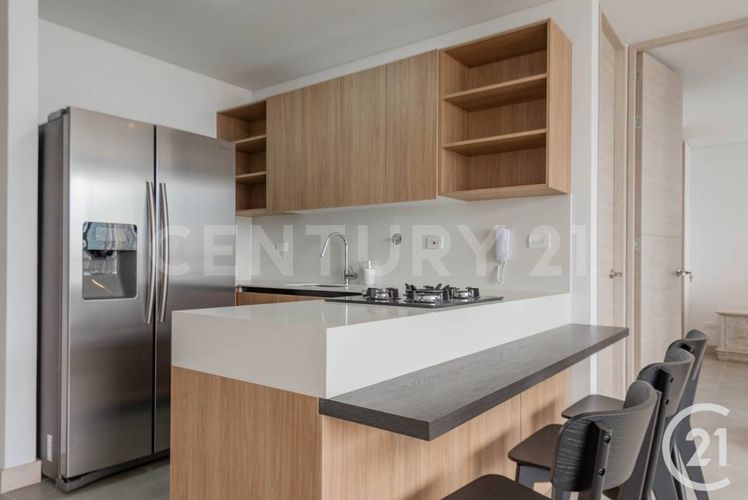Apartamento de 1 alcoba en arriendo en El Castillo, Medellín, 72 m² · foto 14 de 19