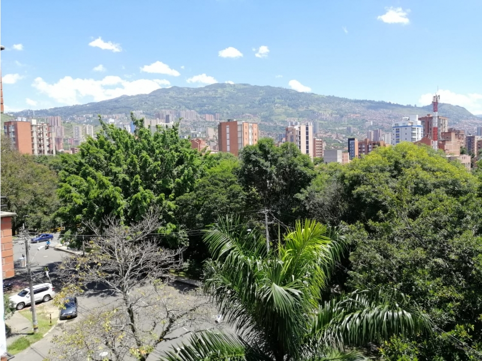 Apartaestudio en Arriendo en El velodromo, Medellín
