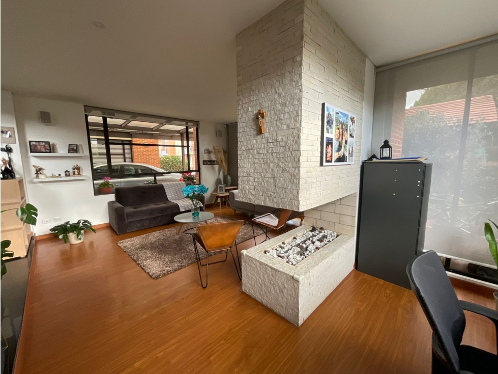Casa en venta en Vda Canelon, Cajicá · foto 2 de 24
