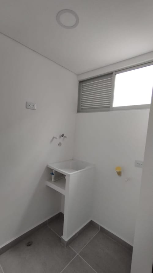 Apartamento de 2 alcobas en venta en Aguacatal, Cali, 50 m² · foto 6 de 11
