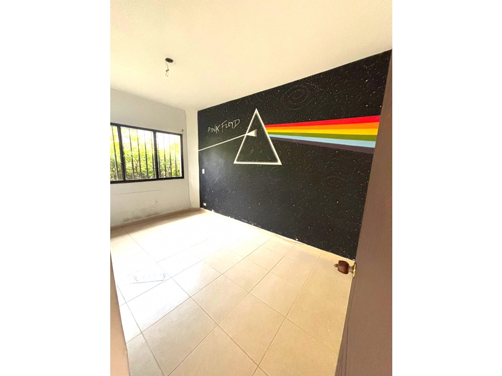 Casa en arriendo en El Poblado, Medellín · foto 8 de 24